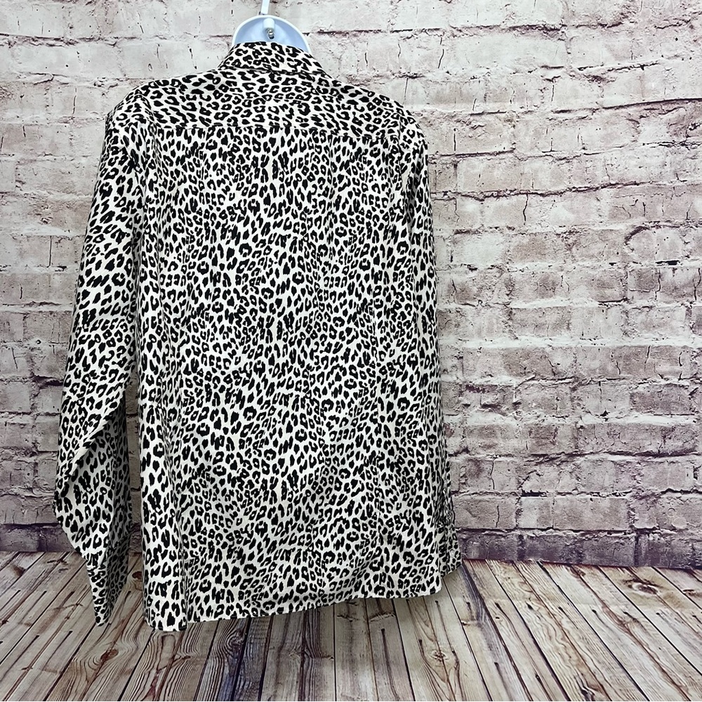 Lands End Leopard Print Button Front Long Sleeve … - image 6